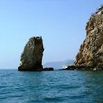 Casa *