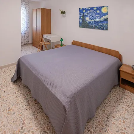 Casa アパート マッティナータ